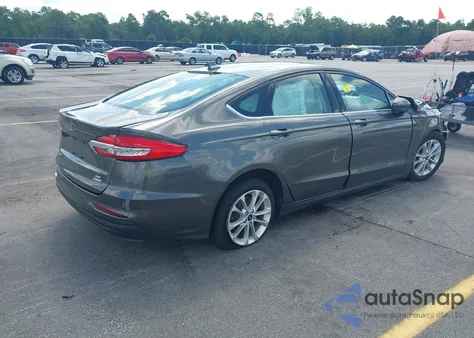 2020 Ford Fusion Se z USA, uszkodzony, nr VIN 3FA6P0LUXLR106423